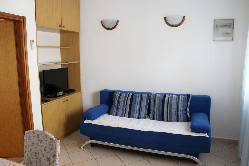 Apartments Petric Makarska Exterior foto